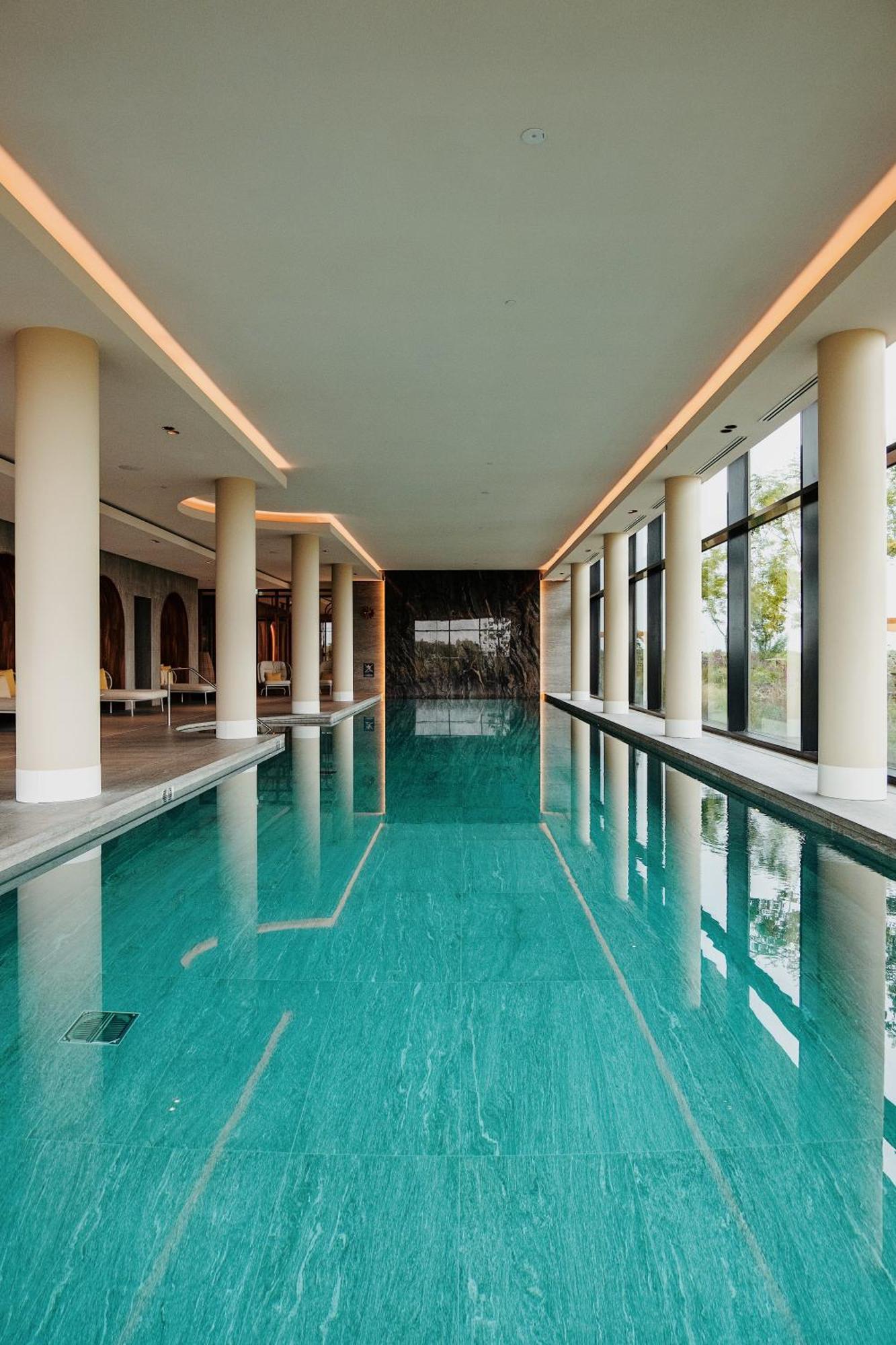 Van Der Valk Hotel Eindhoven-Best Esterno foto
